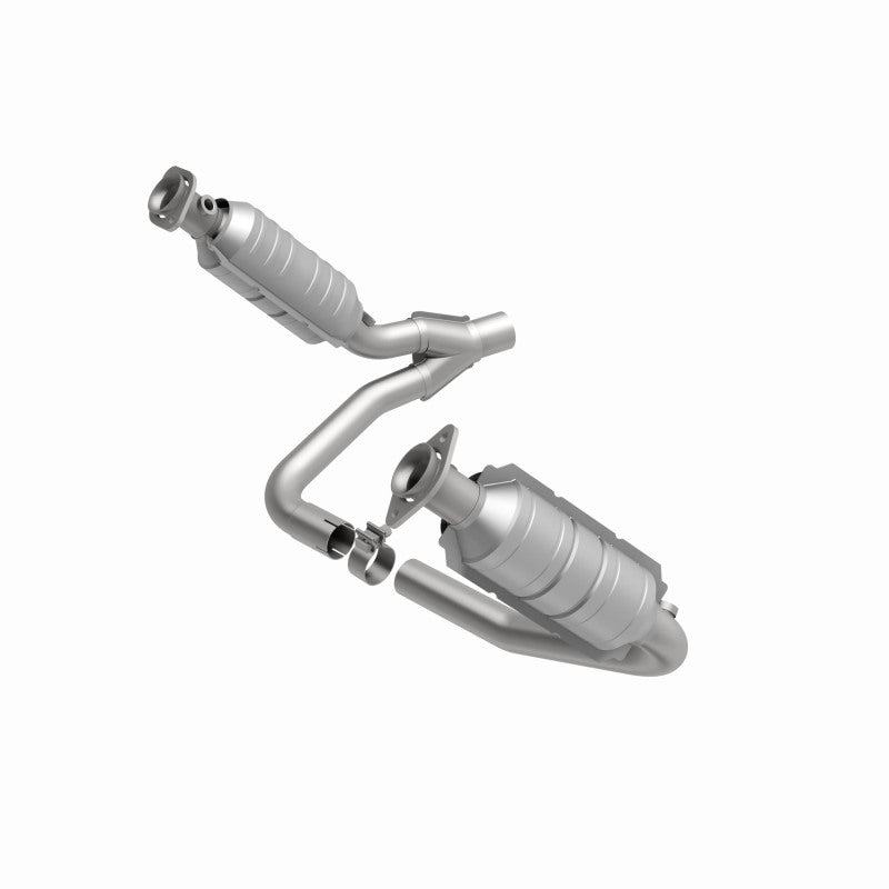MagnaFlow 4451627 06 fits Mitsubishi Raider Catalytic Converter DF (California)