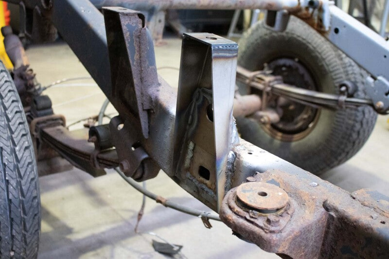 RustBuster RB7145L Rust Buster 88-95 fits Toyota Pickups Middle Raised Bed Mounts- (Left)