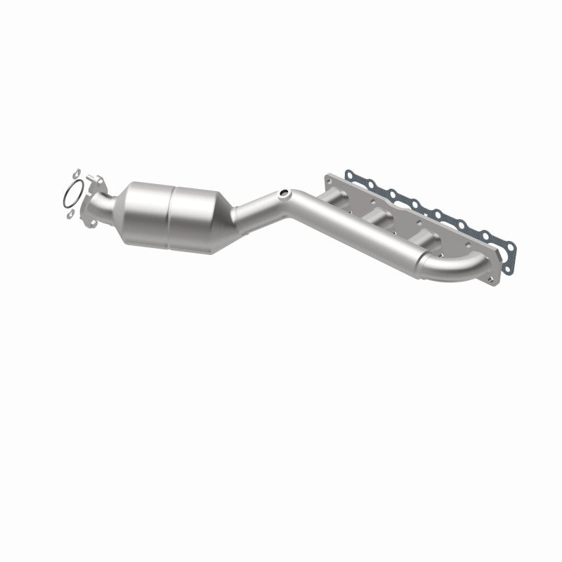 Magnaflow 4451501 fits Nissan 04 Direct-Fit SS Catalytic Converter -06 Titan 5.