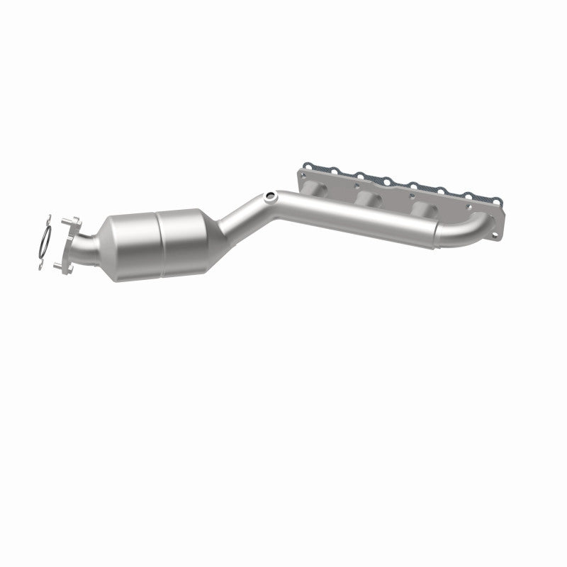 Magnaflow 4451501 fits Nissan 04 Direct-Fit SS Catalytic Converter -06 Titan 5.