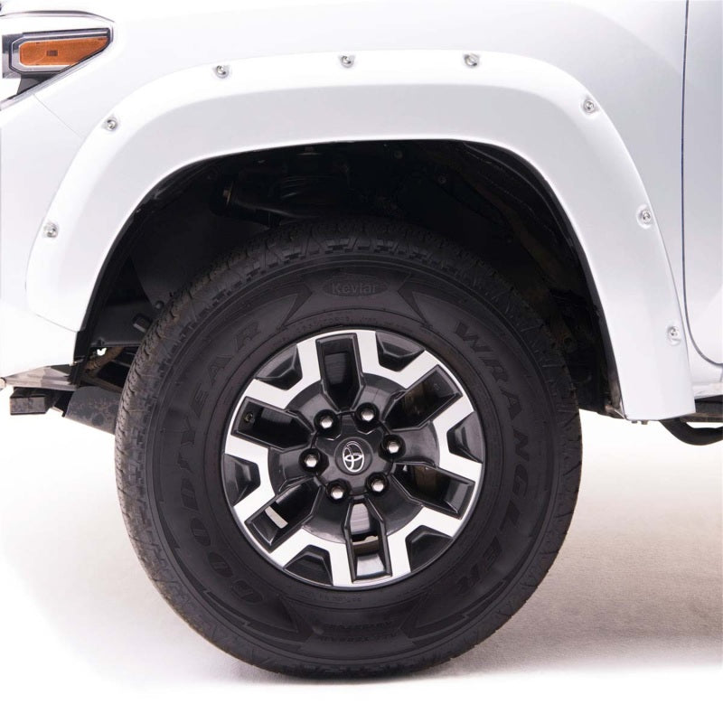 EGR 791574-GAZ 14+ Chev fits Silverado 6-8ft Bed Bolt-On Look Color Match Fender Flares - Set - Summit White