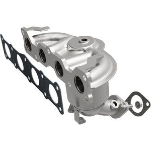 Magnaflow 5582998 10-13 fits Hyundai Santa Fe 2.4L Direct Fit Converter