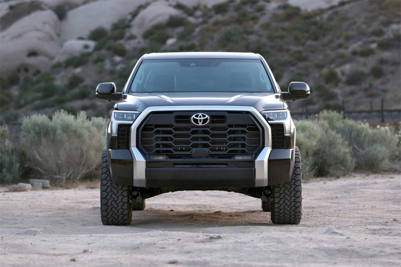 Fabtech K7088DL 2022 fits Toyota Tundra 4WD Factory Rear Coils 3in UCA Sys w/Fr Dirt Logic 2.5 Resi C/O Rr Coil