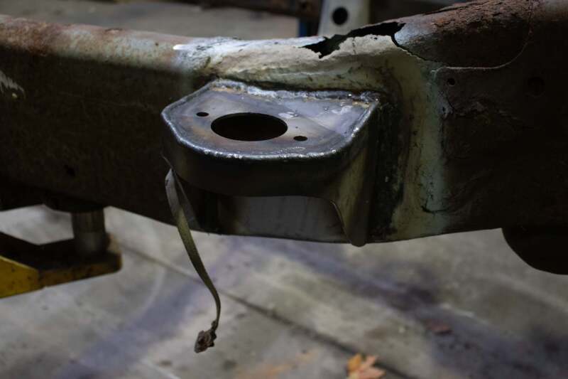 RustBuster RB7021L Front Cab Mount Left Side