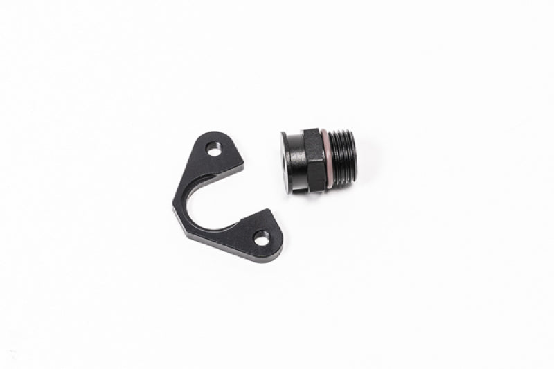 Radium Engineering 20-0595 FPR Adapter - 8AN ORB - 7mm Bore - 39mm Offset - M6