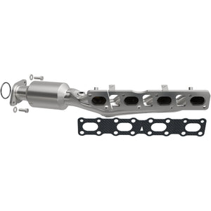 Magnaflow 5582380 05-06 fits Nissan Titan 5.6L Direct Fit Converter