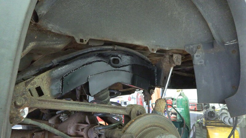 RustBuster RB7403R Rust Buster Avalanche/fits Suburban/Yukon Over Axle Frame Repair Kit - Right