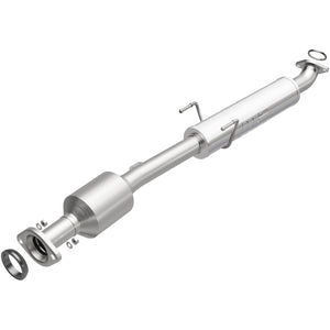 Magnaflow 5592547 07-10 fits Toyota Sienna 3.5L Direct Fit Converter