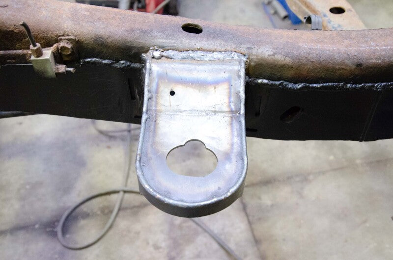 RustBuster RB7726R Front Body Mount Right Side
