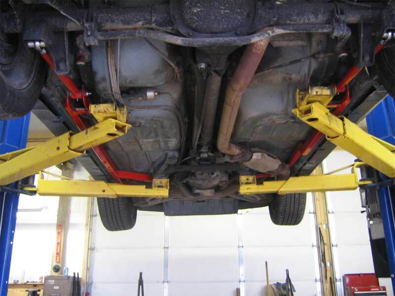 UMI Performance 2400-B 82-92 fits GM F-Body Boxed Style Weld-In Subframe Connect