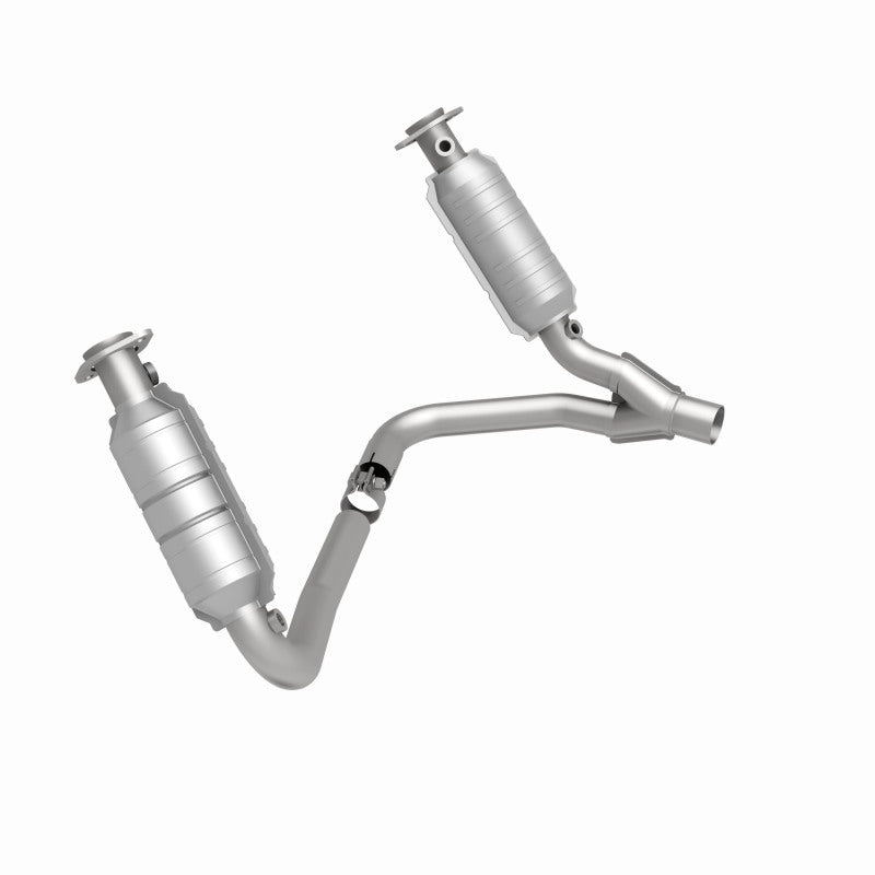 MagnaFlow 4451627 06 fits Mitsubishi Raider Catalytic Converter DF (California)