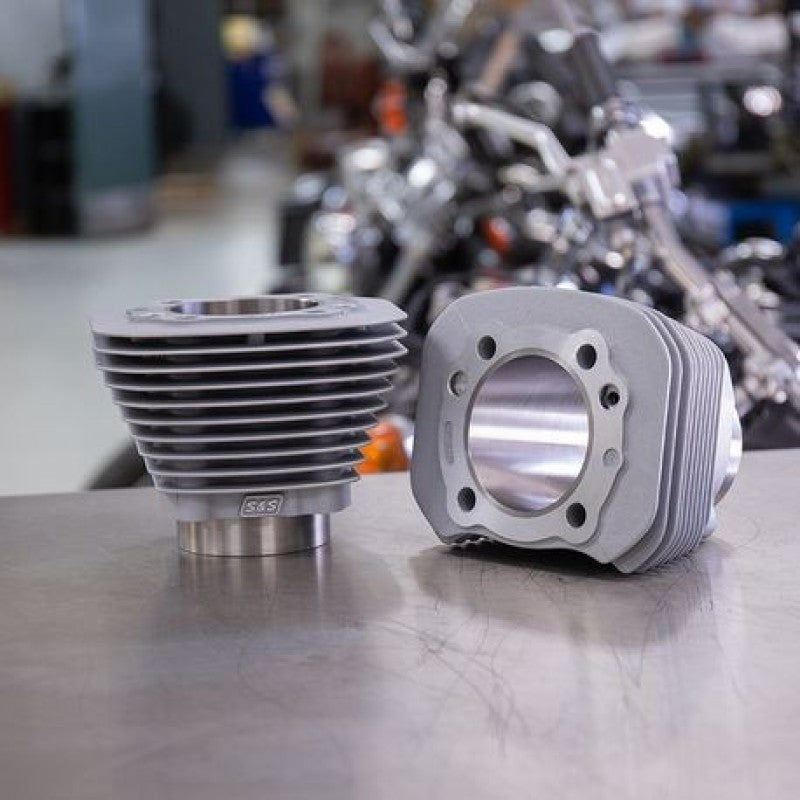 S&S 910-0693 Cycle 86-21 Sportster Models 1250cc 3 9/16in Bore Cylinder Set - Si