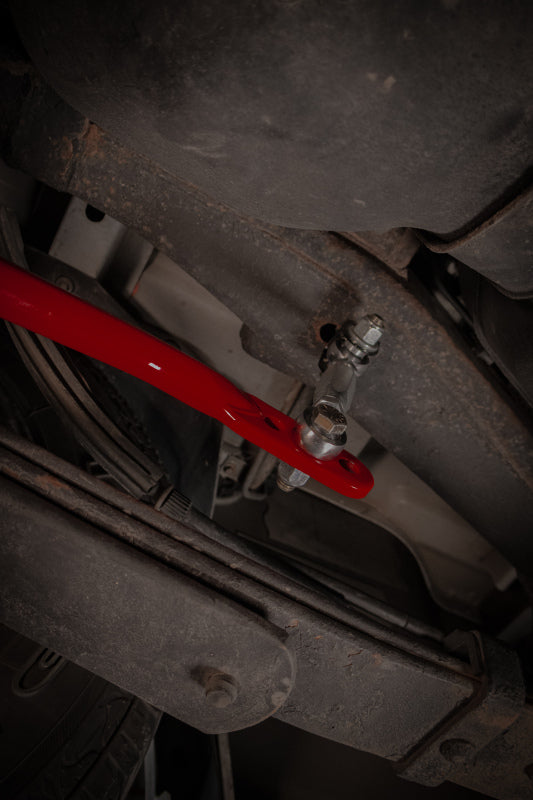 UMI Performance 6580-R 15-24 fits Ford F-150 1in Solid Rear Sway Bar - Red