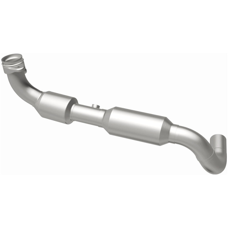Magnaflow 4583087 03-04 fits Ford Expedition 5.4L Direct Fit Converter