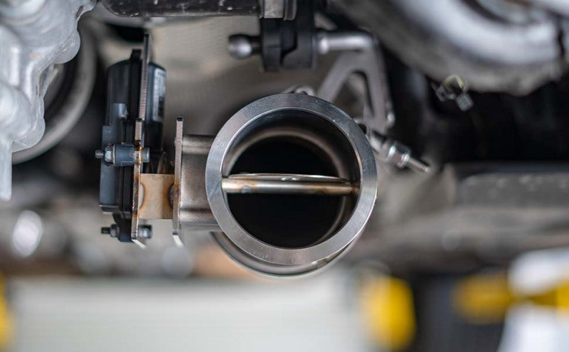 Magnaflow 10805 fits Ford Mustang V8 2018 -5.0LGAS Exhaust Acc - 2.5in ID/OD -