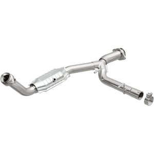 Magnaflow 93125 Conv DF 03-05 fits Ford Expedition/05-06 Lincoln Navigator 5.4L P/S