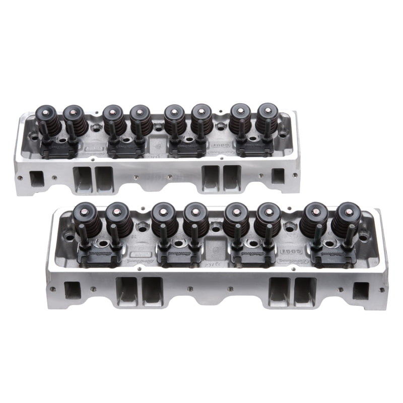 Edelbrock 5073 Cylinder Head E-Street SB fits Chevrolet 70cc (Complete Pair)