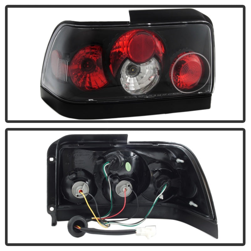 Spyder 5007407 fits Toyota 93-97 Corolla Euro Style Tail Lights Black ALT-YD-TC