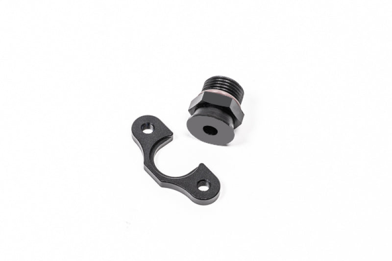 Radium Engineering 20-0603 FPR Adapter - 8AN ORB - 7mm Bore - 39mm Spacing - M6