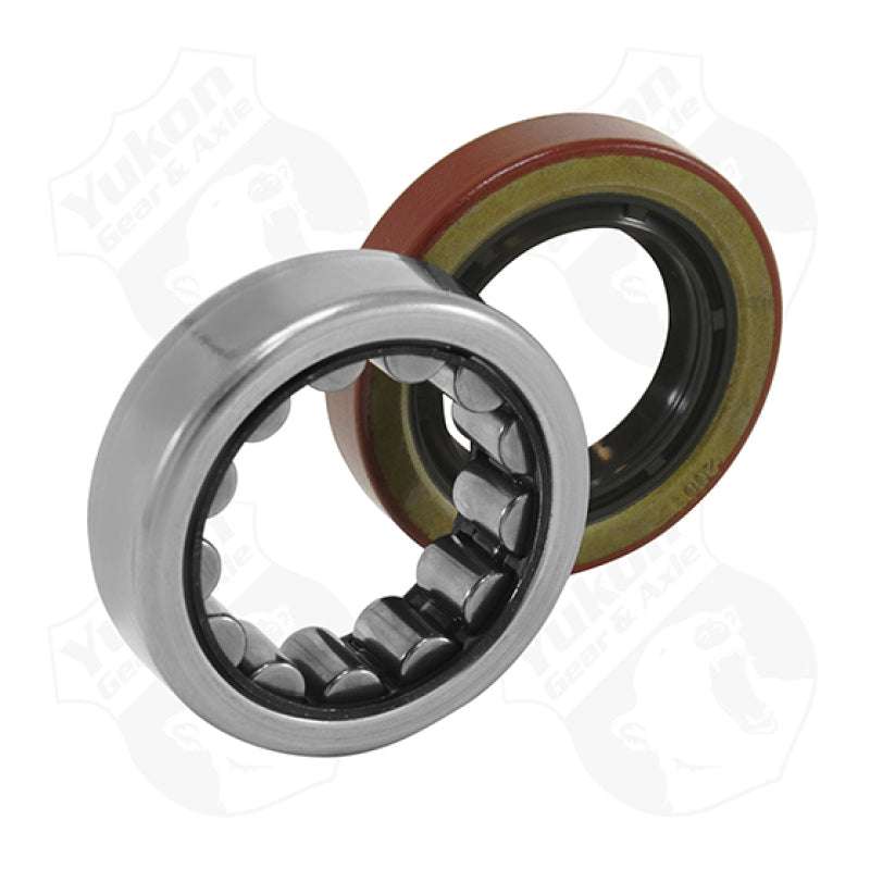 Yukon Gear AK 1563 R1563TAV Axle Bearing and Seal Kit / Torringtonbrand / 2.250in OD / 1.400in ID