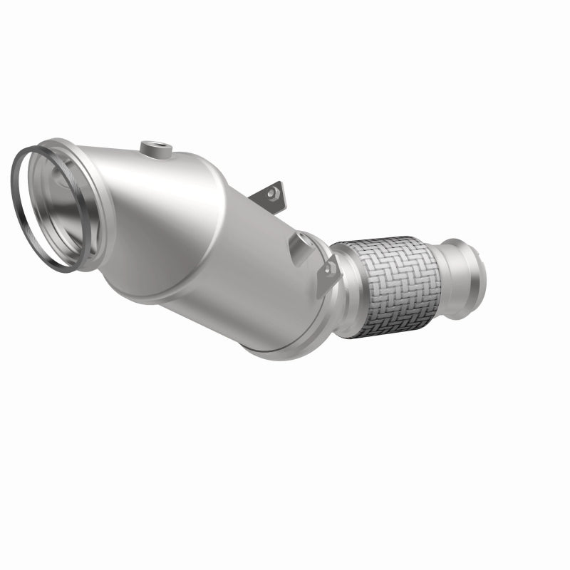 Magnaflow 280543 18-22 fits BMW 530e OEM Grade Federal / EPA Compliant Direct-Fit Catalytic Converter