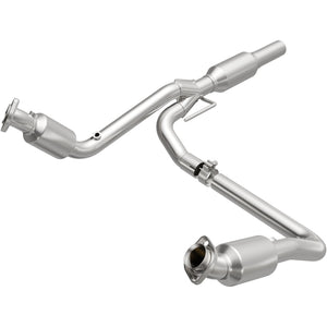 Magnaflow 4583497 01-02 fits Dodge Ram 2500 5.9L Direct Fit Converter