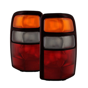 9028816 Xtune fits Chevy 04-06 Suburban TahOE Tail Lights w/Out Black Rim- OEM