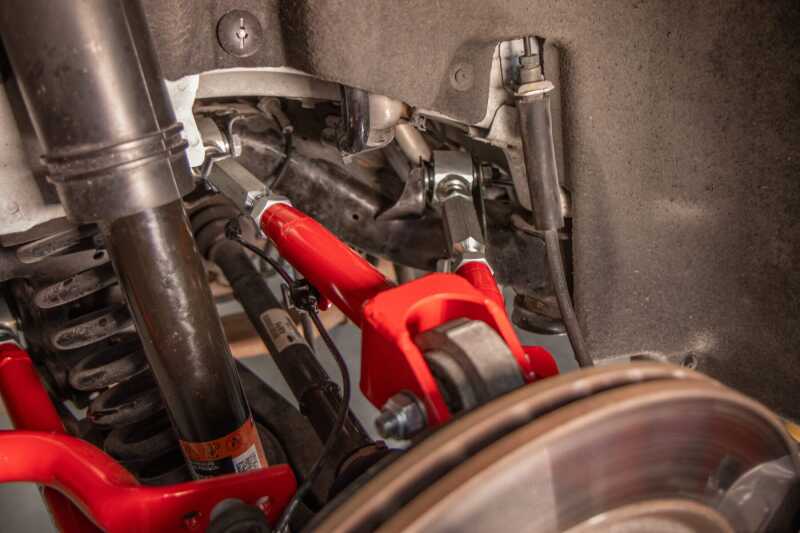 UMI Performance 2554-RUMI 16-24 fits Chevrolet Camaro Suspension Control Arm - R
