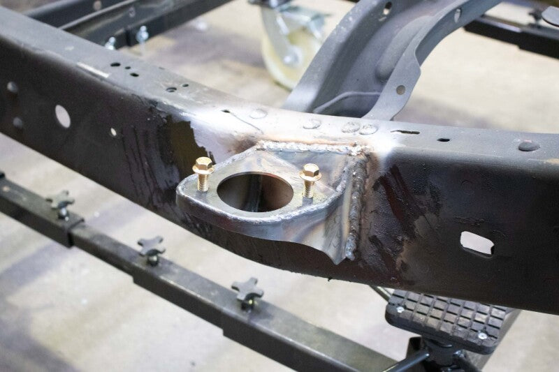 RustBuster RB7137R Rear Cab Mount Right Side