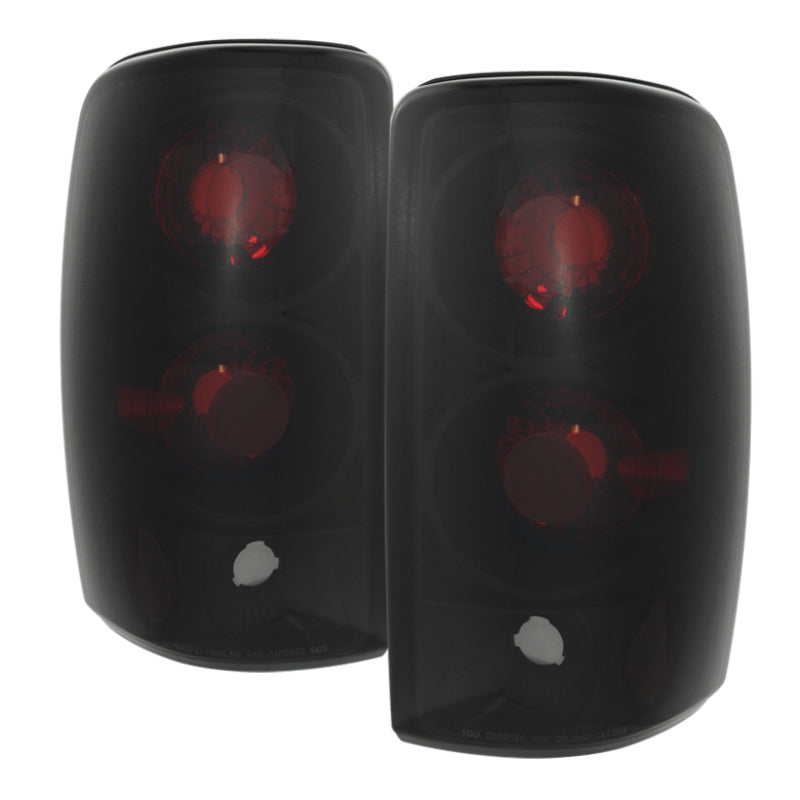Spyder 5077998 fits Chevy 00-06 Suburban/Tahoe 1500/2500 Euro Style Tail Lights
