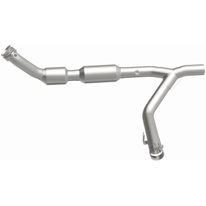Magnaflow 4583033 02-03 fits Ford F-150 5.4L Direct Fit Converter