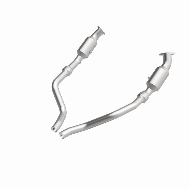 MagnaFlow 16421 Conv D/F 05- 300C/Magnum 5.7 w/cats