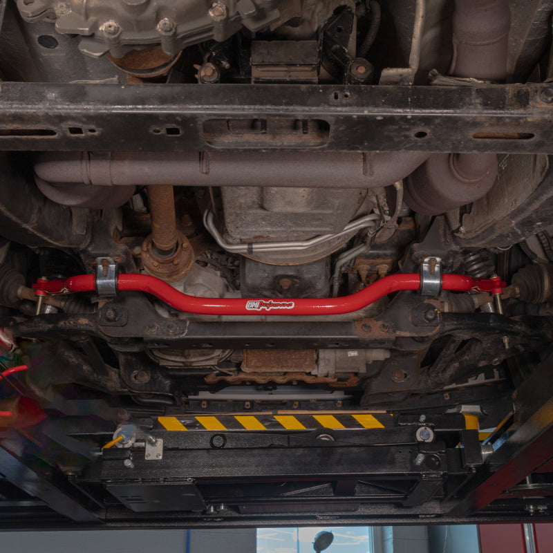 UMI Performance 6579-R 15-20 fits Ford F-150 1 1/2in Solid Front Sway Bar - Red