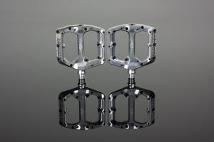 Renthal Cycle Revo-F Flat Pedal- Polished silver