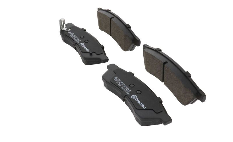 Brembo OE P10060 04-06 fits Suzuki Verona PRIME Low-Met Brake Pad - Rear