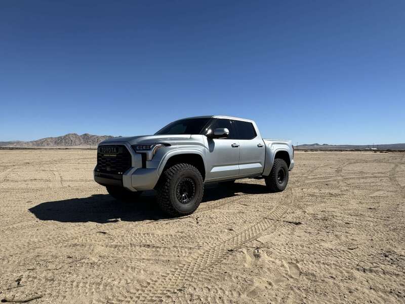 Camburg 22-25 Toyota Tundra 2wd/4wd Trail Series L/T Kit (BILLET UCA) (GOLD)