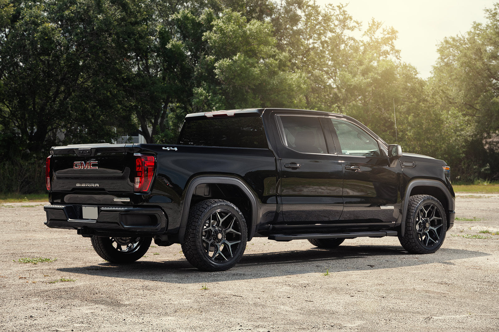 4PLAY 4P06-20100-6D55-18BBT Gen3 20x10 6x135mm & 6x5.5" -18et in Brushed Black