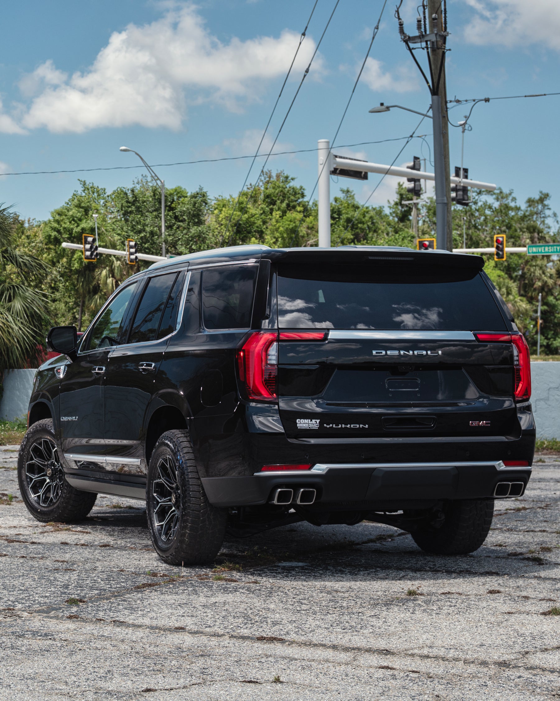 4PLAY 4P83-20090-5D55-0BBT Gen3 20x9 5x5" & 5x5.5" +0et in Brushed Black